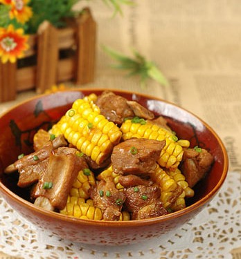 玉米烧排骨(图1)