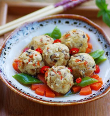 麦香豆腐丸子(图1)