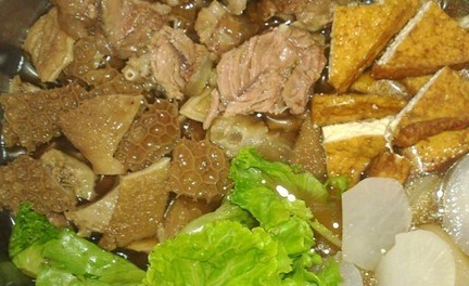 [调味料]冬季好友聚会美食牛腩火锅